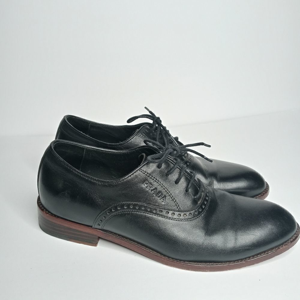 Prada dress shoes 